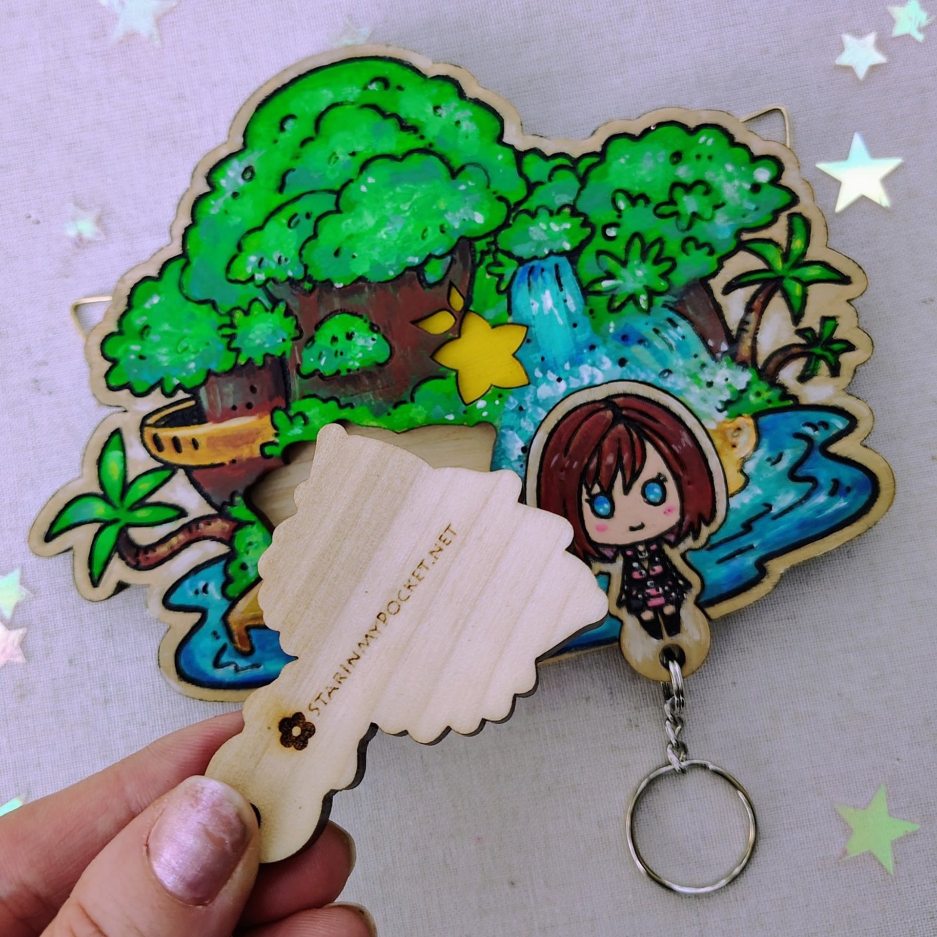 Painted Destiny Island Keyholder